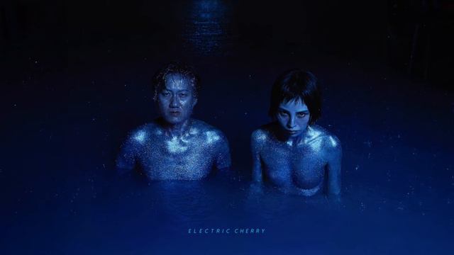 Electric Cherry - Girl Of Spring Breeze Market смотреть онлайн