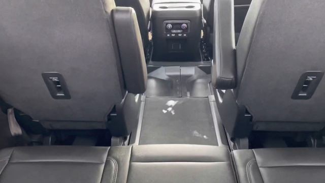 2021 Chevrolet Tahoe Z71 смотреть онлайн