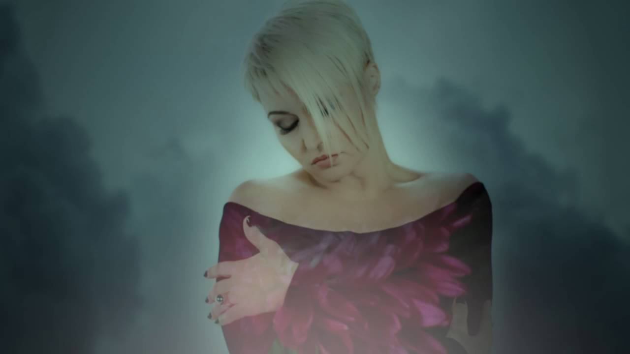 Катя Лель — «Гамма-Бета» (Official Music Video) смотреть онлайн