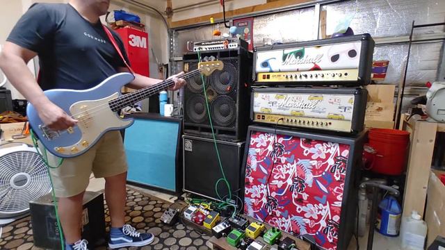 Squire Vintage Modified PJ смотреть онлайн