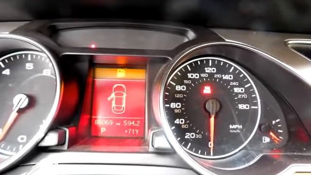 2010 Audi A5 - UniCars смотреть онлайн