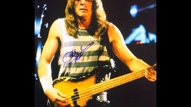 AC/DC - Heatseeker (Bass Tone) смотреть онлайн