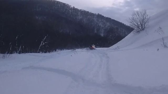 режу склон на polaris rmk dragon 800 смотреть онлайн