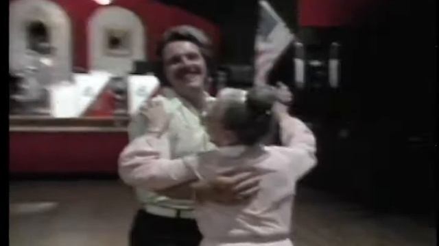 Riverside ballroom edition of The Chmielewski Funtime TV Program смотреть онлайн