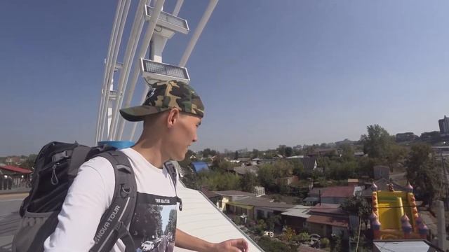 АВТОСТОПОМ ПО РОССИИ - Мост влюбленных в Тюмени | РЕПИН ВЛОГ смотреть онлайн