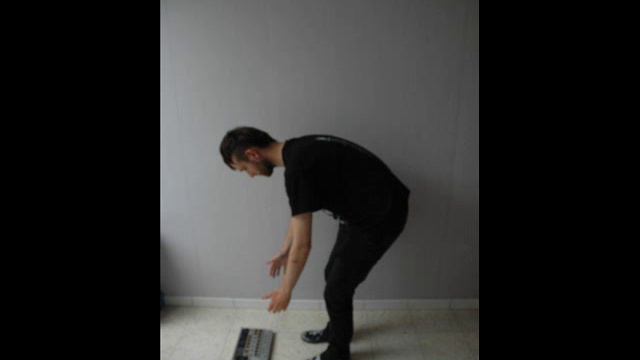 Yamaha AN200 does the 303 by Alien Robot Dance смотреть онлайн