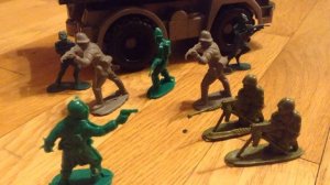 Мультик про солдатиков