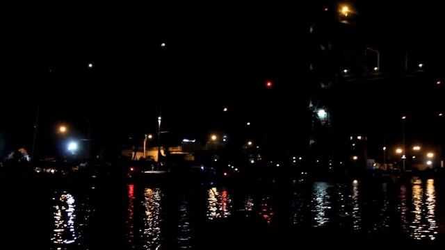 Проход яхт в акваторию Преголи через двухъярусный мост смотреть онлайн