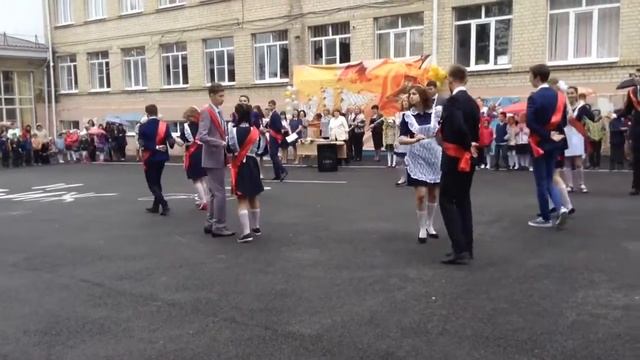 Школьный Вальс 28 школа 11 класс г. Ставрополь 2017 смотреть онлайн