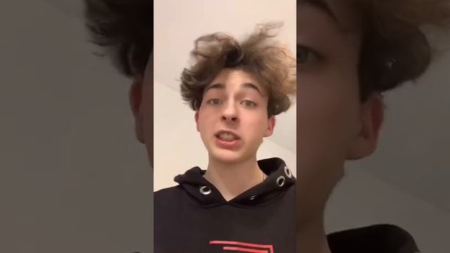 Короче говоря, как правильно одевать серёжку #shorts смотреть онлайн