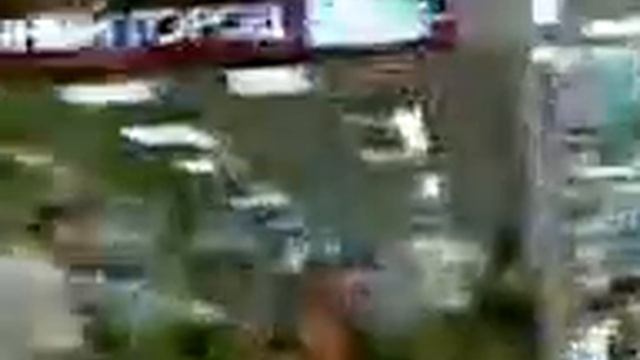 сейчас они бьют инвалида без руки , а что будет завтра ?????????? смотреть онлайн