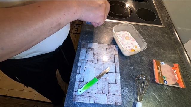 Яичница по немецки очень вкусная,мужская кухня.Готовит Добрый.рецепт.Германия смотреть онлайн