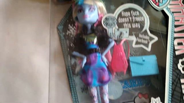 Abbey Bominable Picture Day кукла Monster High смотреть онлайн