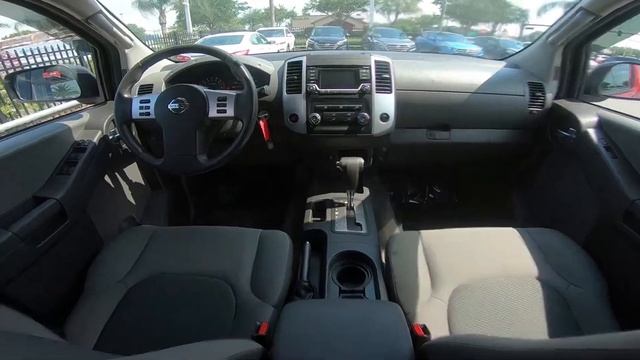 2015 Nissan Xterra S Interior смотреть онлайн