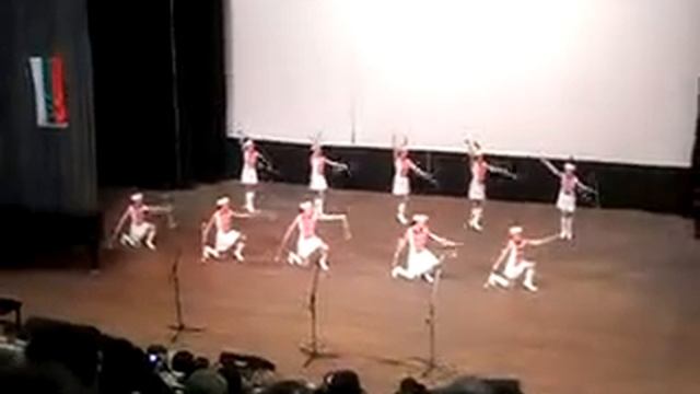 Silvana Dance Performing - Cheerleaders Dance смотреть онлайн