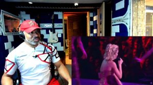 (Polina Gagarina)   Полина Гагарина   Я твоя Live at Мегаспорт - Producer Reaction