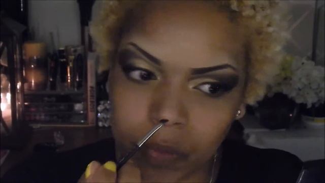 Bold Gold Full Face смотреть онлайн