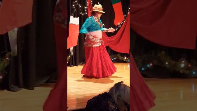 Gypsy Butterfly of Corvallis Emotive "Amazing Grace". смотреть онлайн