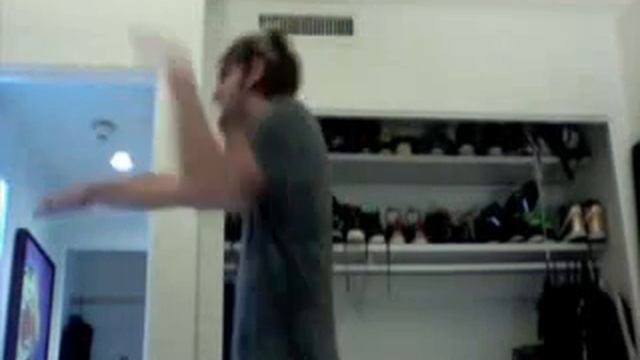 Jack Barakat doing the macarena смотреть онлайн