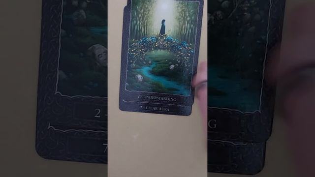 Earth wisdom cards by Barbara Moore смотреть онлайн