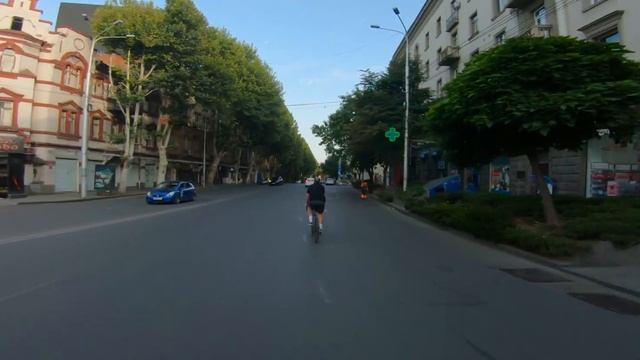 Through the Tbilisi center with Yevhen / Через центр Тбилиси с Евгеном смотреть онлайн