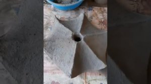 Фонарь из бетона? Да ну...это ж нереально...