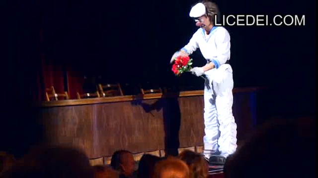 Бесаме ( Besame Mucho)-Театр Лицедеи)))