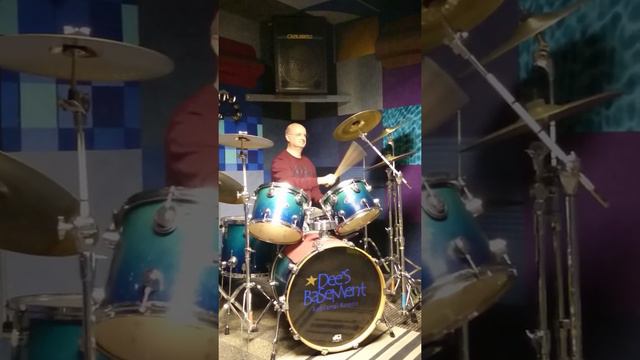 RAW drums 2 смотреть онлайн