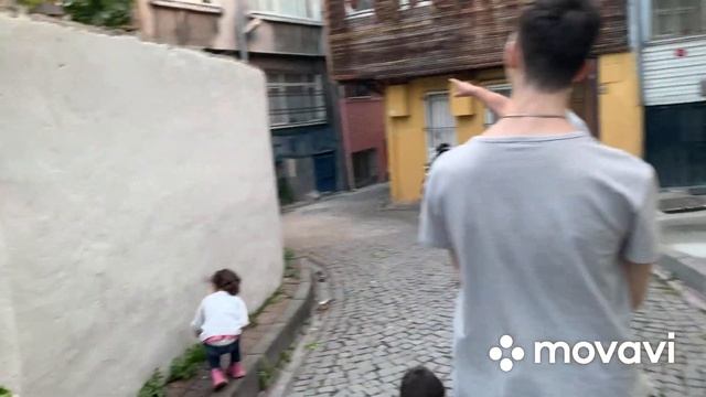 Прогулка по Фатиху. Пью как Инна чай ? #супермама #иннасудакова смотреть онлайн