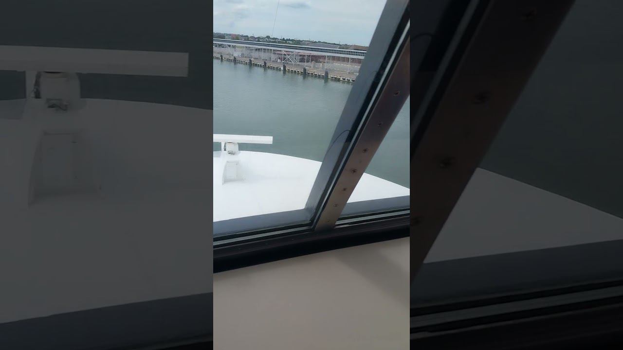 Парома как-будто бы не хватало #shorts | The ferry seemed to be missing #shorts смотреть онлайн