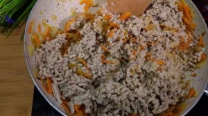 НИКТО НЕ ВЕРИТ, что готовлю их так просто из МАННОЙ каши! Нежнейшие ЗРАЗЫ! Самый удачный рецепт!