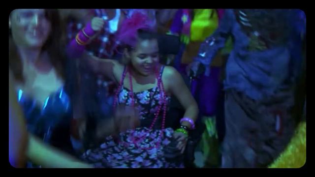 "Lemonade Mouth" (Bridgit Mendler, Adam Hicks) - Determinate [Lemonade Mouth] смотреть онлайн