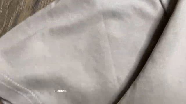 Обзор оверсайз футболки Moncler в сером цвете из магазина Gorilla Shop стильный выбор для модных смотреть онлайн