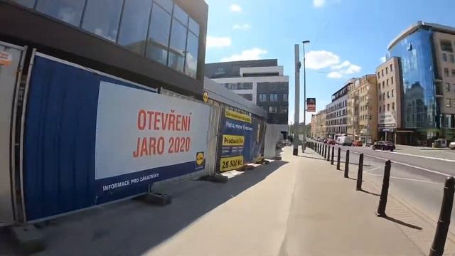 Lidl Praha metro Vysočanska ve výstavbě смотреть онлайн