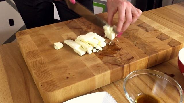 Французский киш со шпинатом, вялеными томатами и брынзой! смотреть онлайн