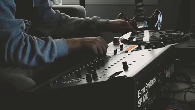 SP1200 jazzy boom bap beat with cuts смотреть онлайн