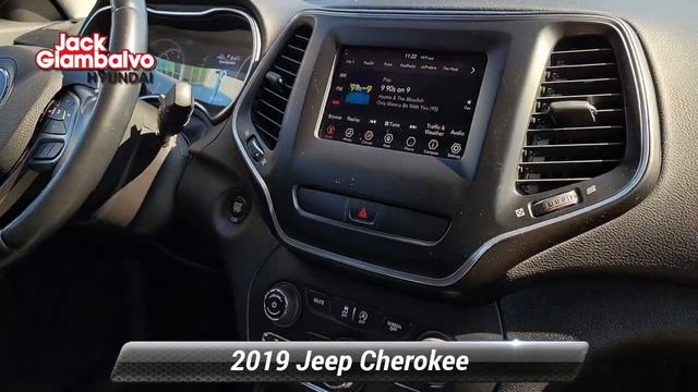 Used 2019 Jeep Cherokee Latitude Plus, York, PA 739808A