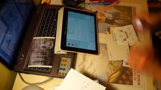 Вы не знаете, что такое Postcrossing? Тогда мы идём к вам! смотреть онлайн