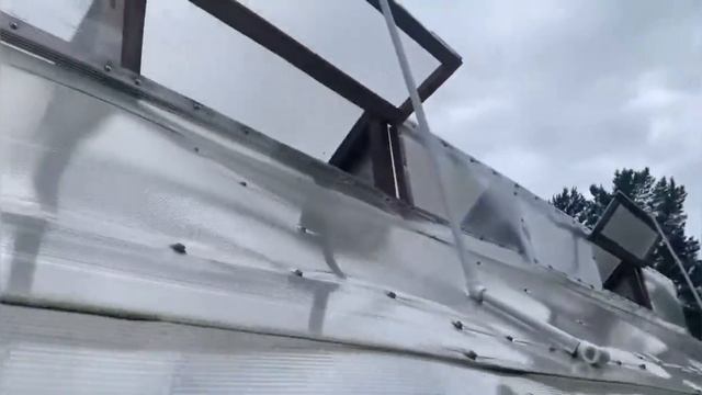 Форточка в теплице с фиксатором из полипропиленовый трубы , своими руками. смотреть онлайн