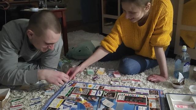 VLOG/взяли кота на передержку/Ксюша рассказала больно бить пирсинг/день рождения/распаковка подарко смотреть онлайн