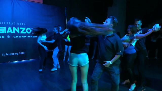 RZC2018 Party. Kirill Pugovkin and Kristina Shkitina. Zouk improvisation смотреть онлайн
