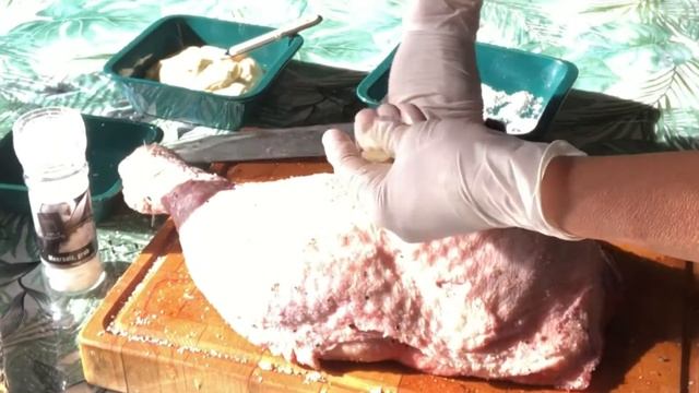 Ножка индюшки запекаем. смотреть онлайн