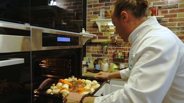 Запеченная баранья нога в вине с овощами Блюда в духовке смотреть онлайн