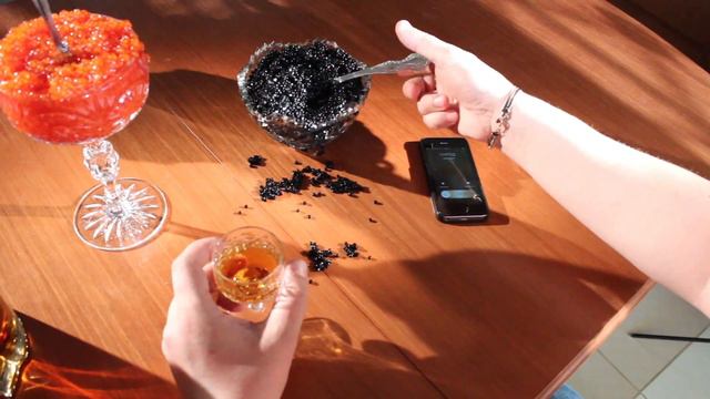 Кто не работает, тот - ест смотреть онлайн