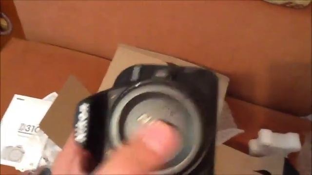 Nikon D3100 - Kit 18-55 VR (распаковка) смотреть онлайн