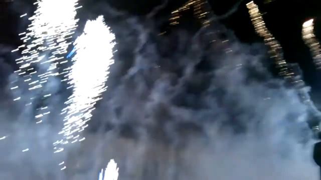 Лазерное шоу и салют на день города Тулы 14.09.2013 смотреть онлайн