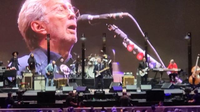 Eric Clapton "Hoochie Coochie Man" from Clapton Crossroads Guitar Festival 2023 9/23 смотреть онлайн
