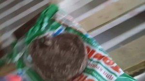 Как утеплить потолок в частном доме со стороны чердака? КАК УТЕПЛИТЬ КРЫШУ В ЧАСТНОМ ДОМЕ???