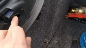 как открыть багажник суперб 2? в чем проблема