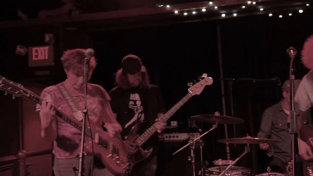 Tang and the Tabs "Plump" (Hole cover) @ Mortimers 06.08.22 смотреть онлайн